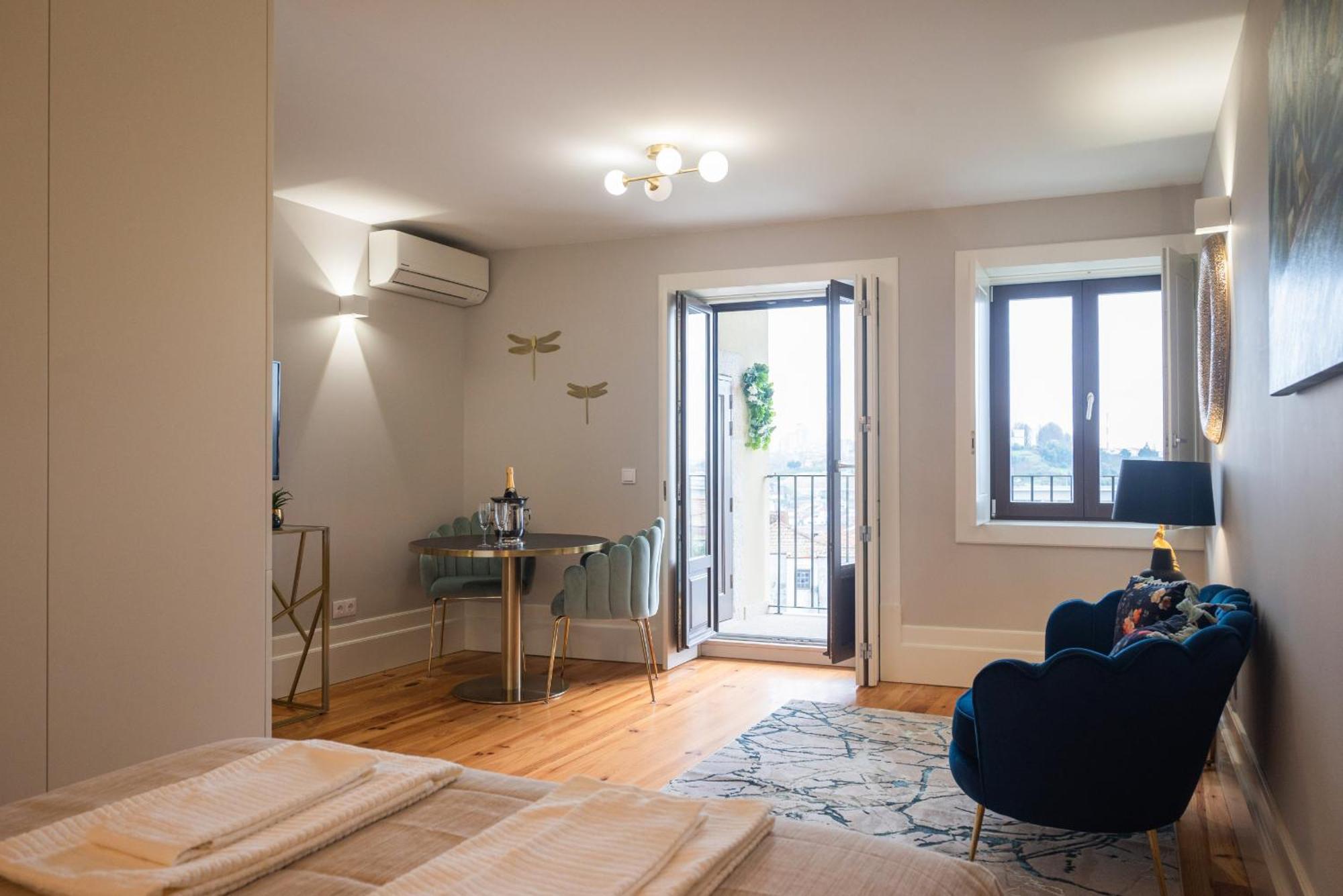 Apartament Glamour By The River *